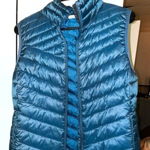 Boulder gear blue vest